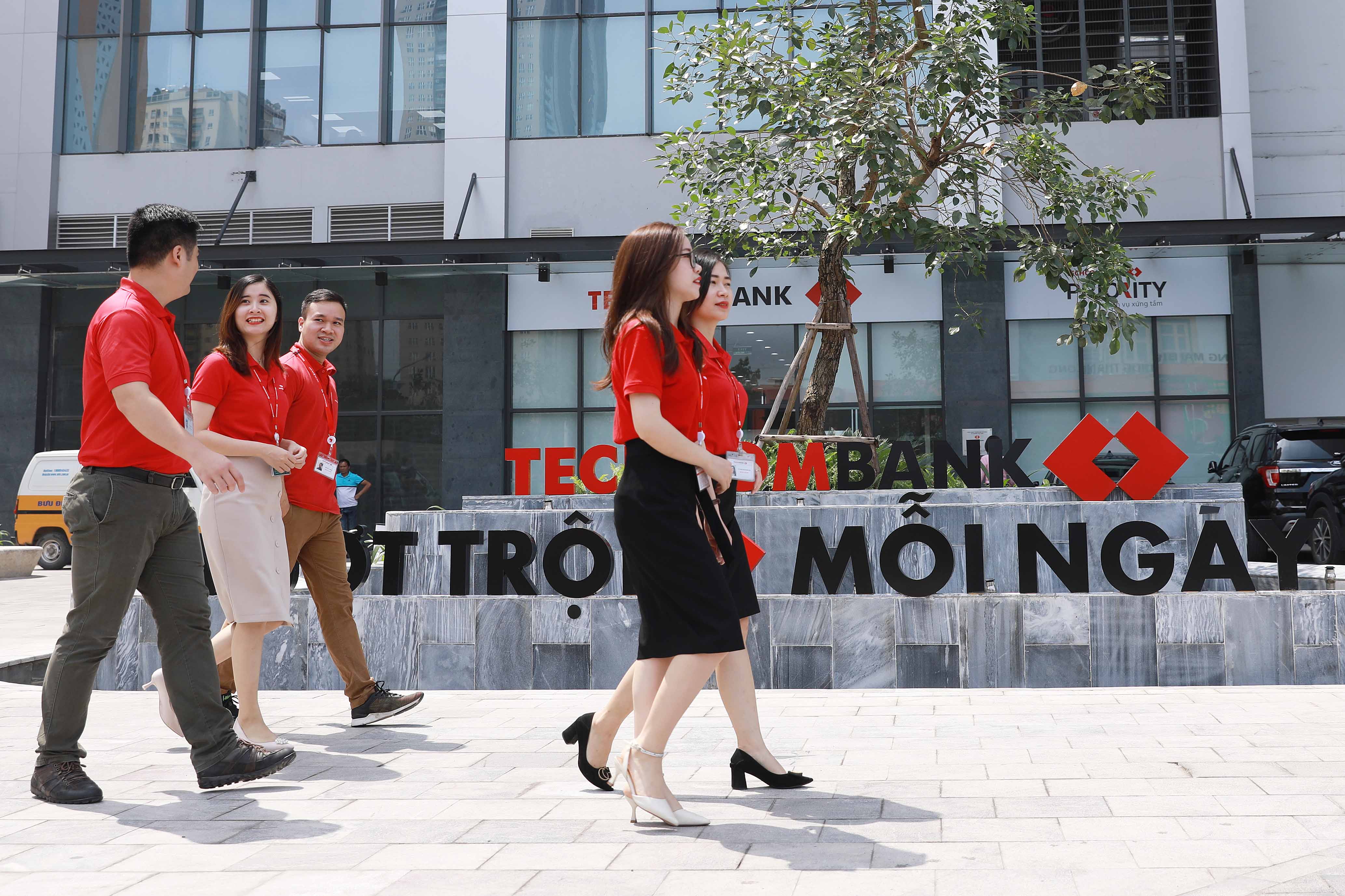 Techcombank: 28 năm kiến tạo thành công từ sự thấu hiểu khách hàng